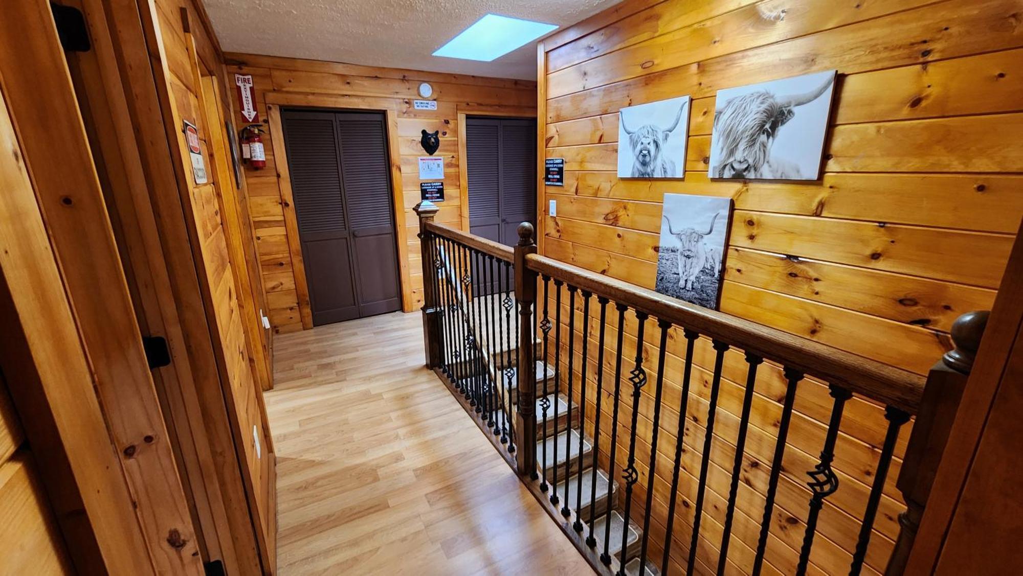 Lazy Bear Cabin Sevierville Ngoại thất bức ảnh