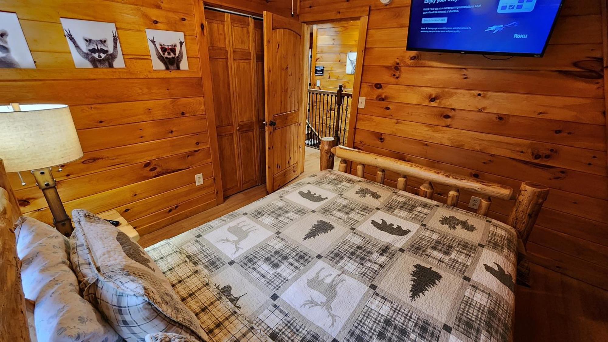 Lazy Bear Cabin Sevierville Ngoại thất bức ảnh