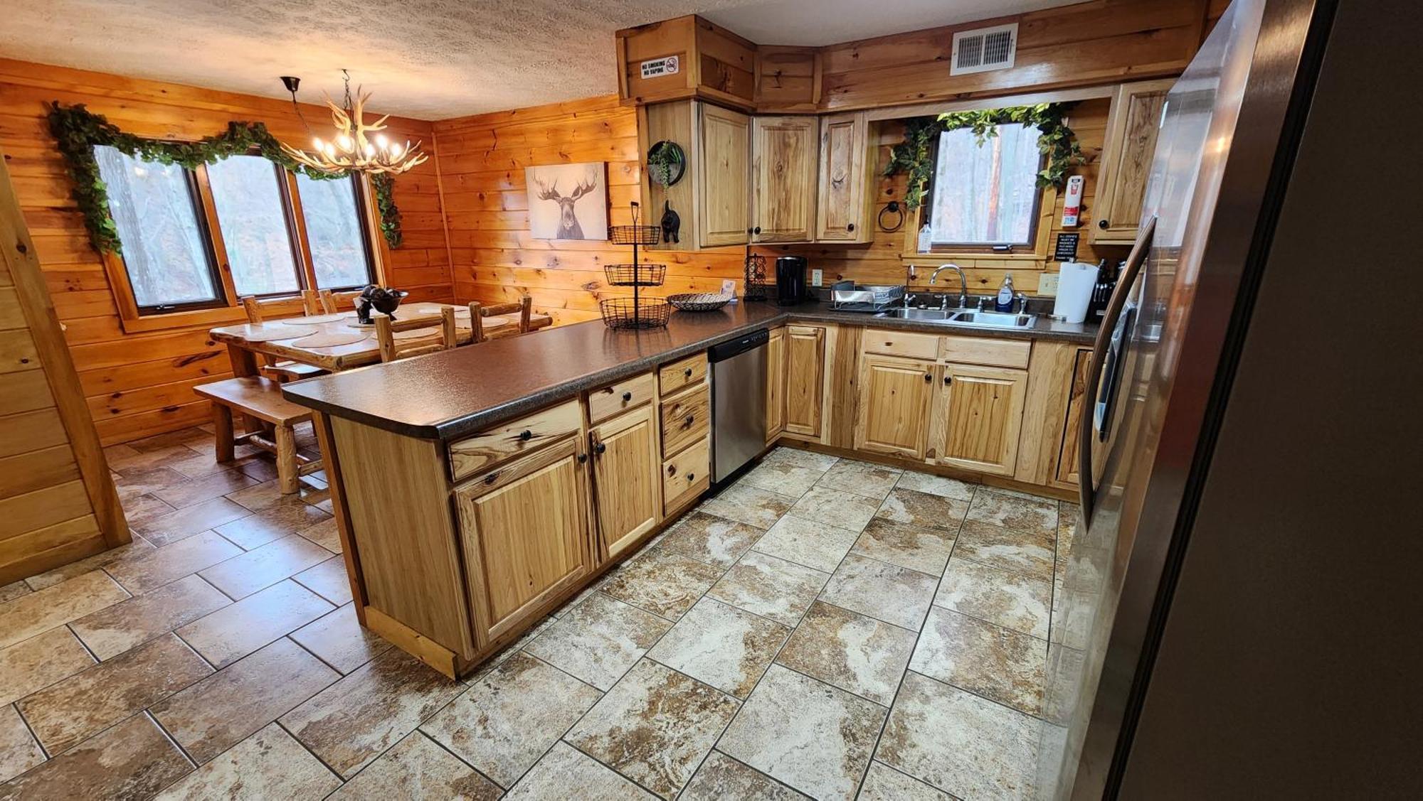 Lazy Bear Cabin Sevierville Ngoại thất bức ảnh